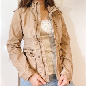 FREE PEOPLE KHAKI PLAID LINED UTILITY JACKET ☀️